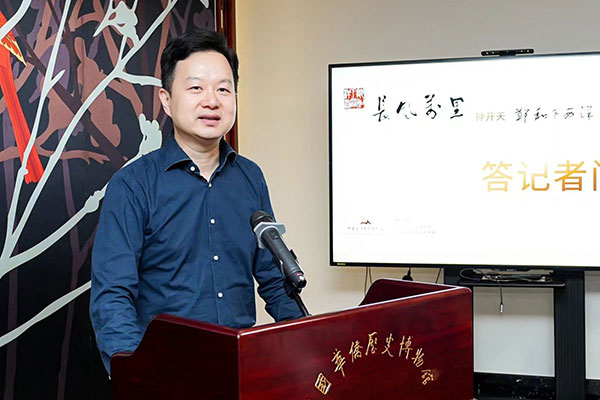 1715428253115645.jpg t01e3a1ce79e3e7b801.jpg